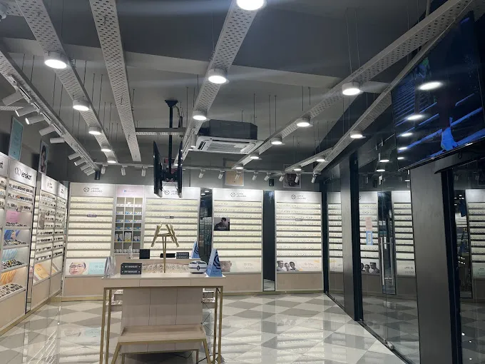 Lenskart.com at Chinmayanagar